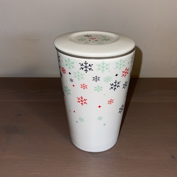 David’s Tea Snowflake Mug with Strainer and Lid - Picture 6 of 9